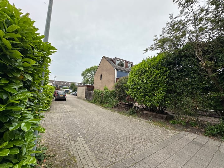 Photo 32 of Goudriaanstraat 140