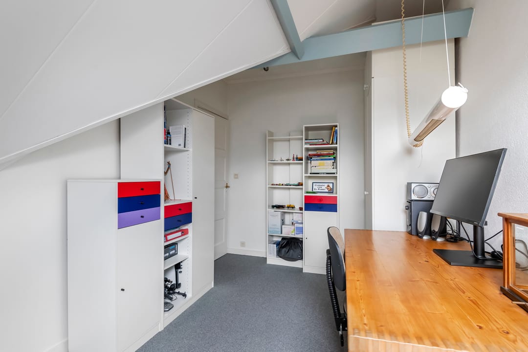 Foto 43 van Van Dam van Isseltweg 9