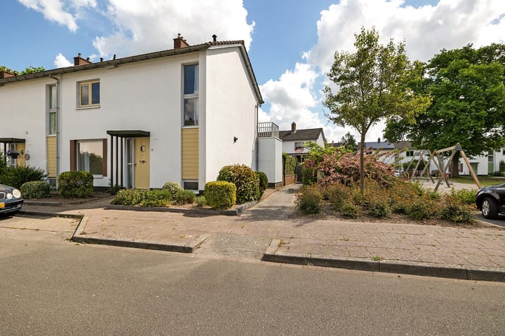 Foto 1 van Van Coevordenstraat 36