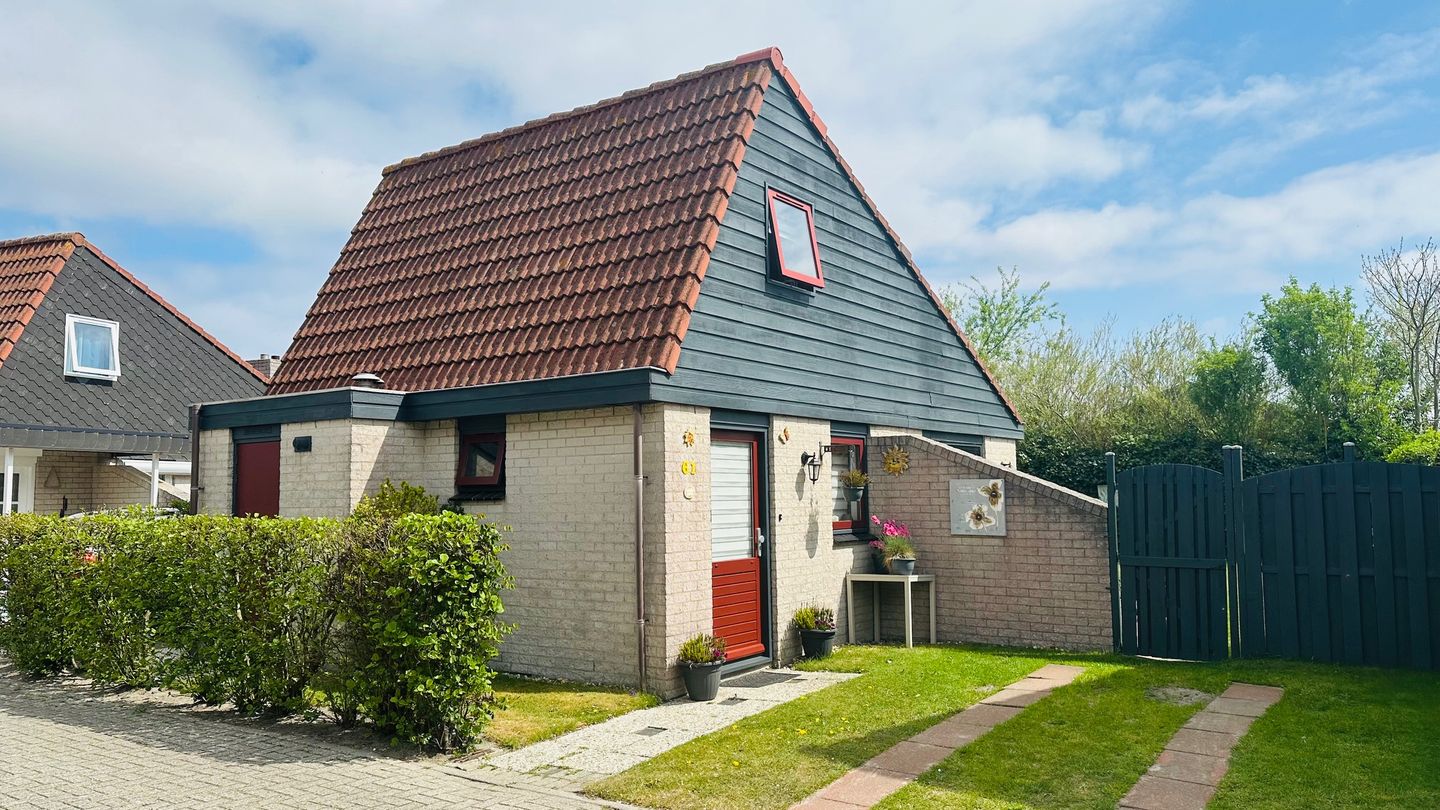 Photo 1 of Van Foreestweg 15-61