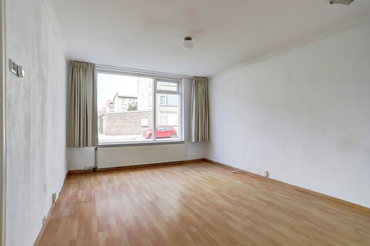 Photo 3 of Frederik Hendriklaan 34