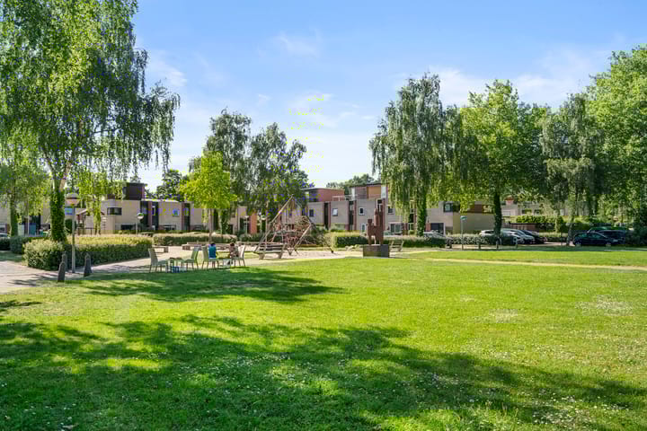 Photo 10 of Christiaan van Abkoudeplantsoen 35