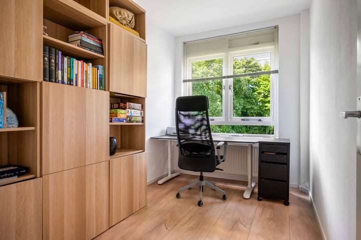 Foto 18 van Albardastraat 54