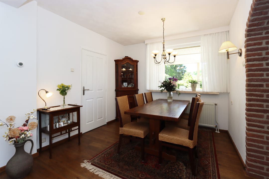 Semi-detached house with sunny side garden near forests in Groesbeek — 19