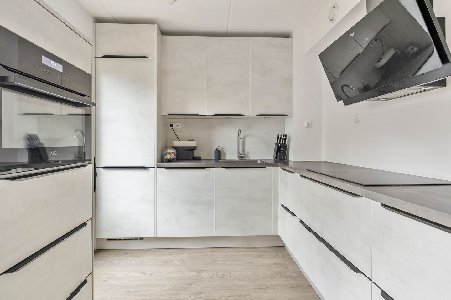 Foto 10 van Laantje van Van Iperen 27