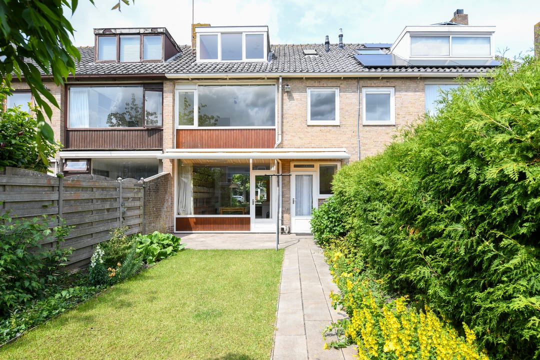 Photo 2 of Joost van den Vondellaan 15