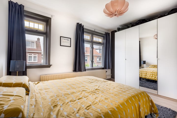 Photo 16 of Coornhertstraat 15