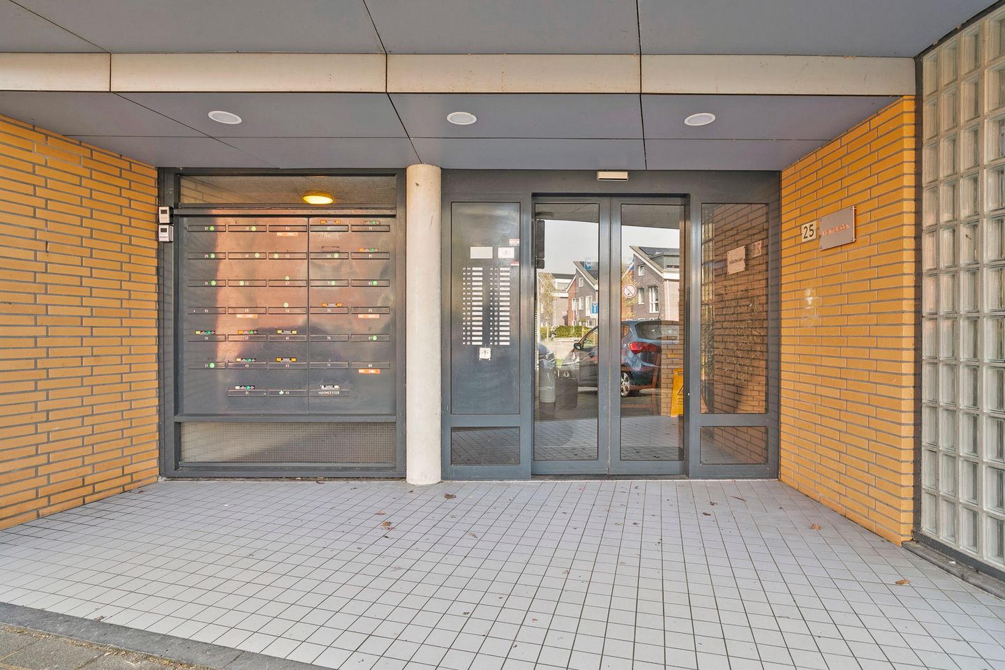 Foto 10 van Henriëtte Roland Holstlaan 53