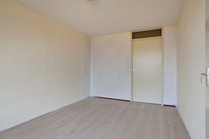 Foto 28 van Henriëtte Roland Holstlaan 53