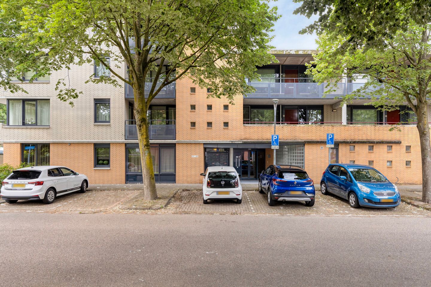 Foto 5 van Henriëtte Roland Holstlaan 53