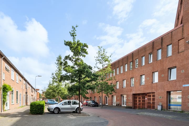 Foto 36 van Curaçaostraat 11