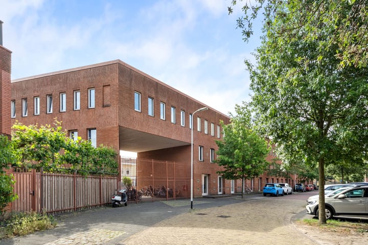 Foto 37 van Curaçaostraat 11