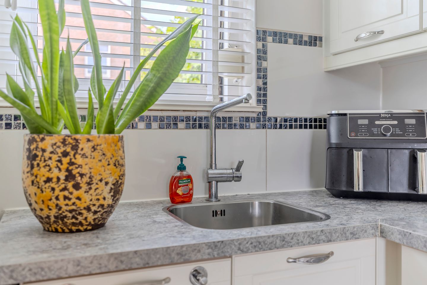 Foto 10 van Carel van Manderdreef 18