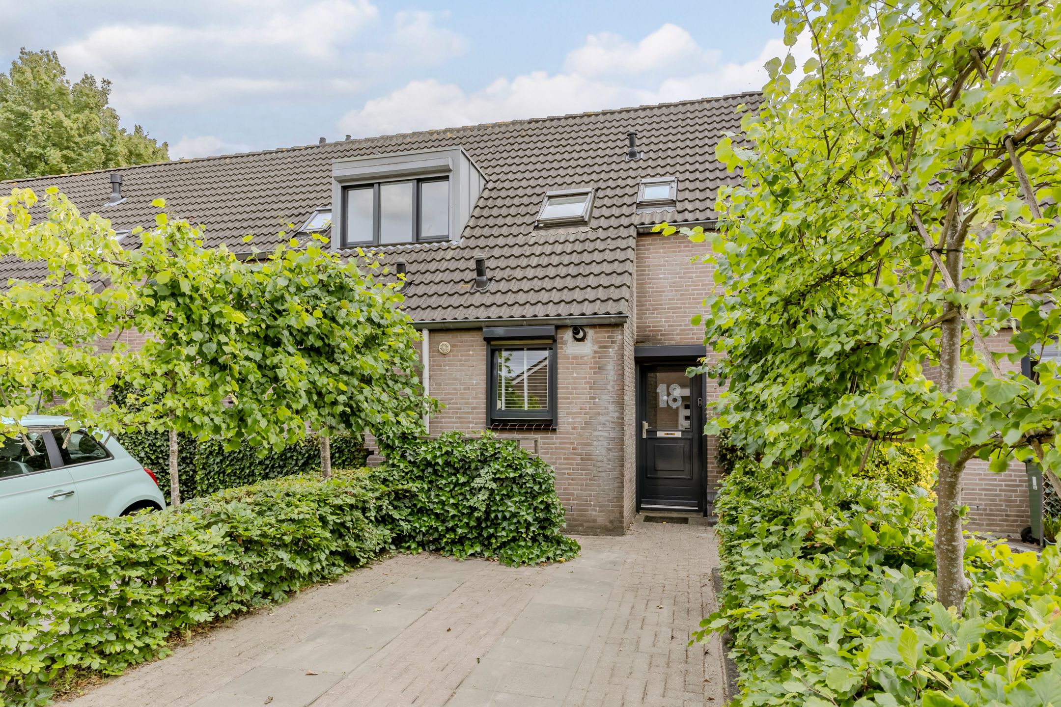 Foto 30 van Carel van Manderdreef 18