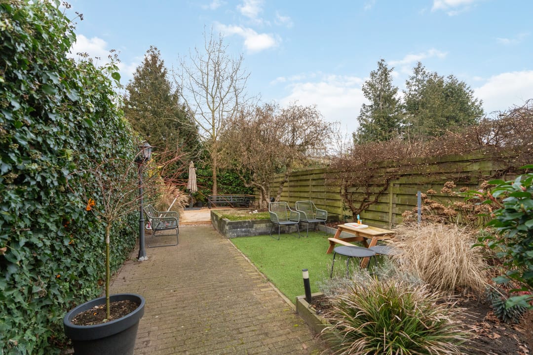 Photo 43 of Lieshoutstraat 90