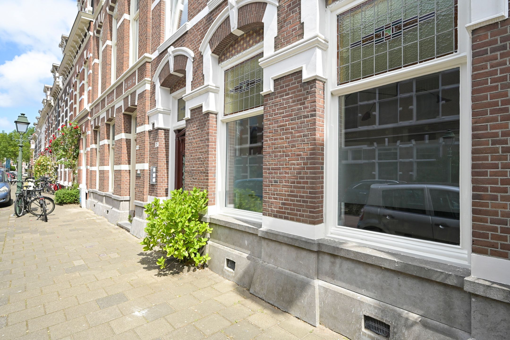 Photo 39 of Van Merlenstraat 79