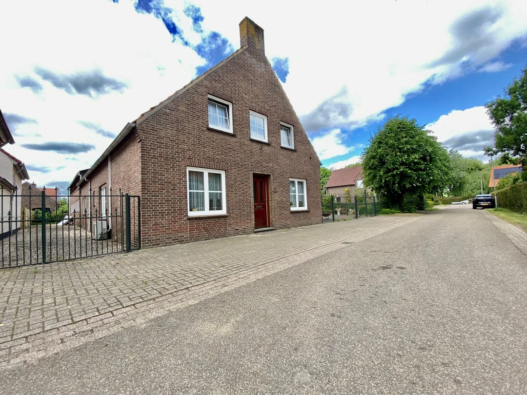 Foto 2 van Baakhoven 9