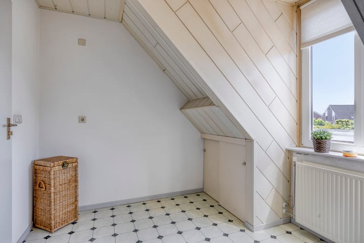 Photo 24 of Kamrad 7