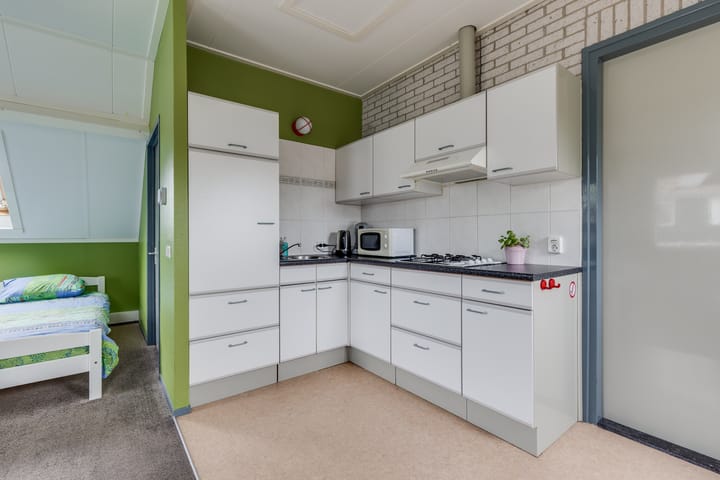 Foto 15 van Leeuwerikstraat 83