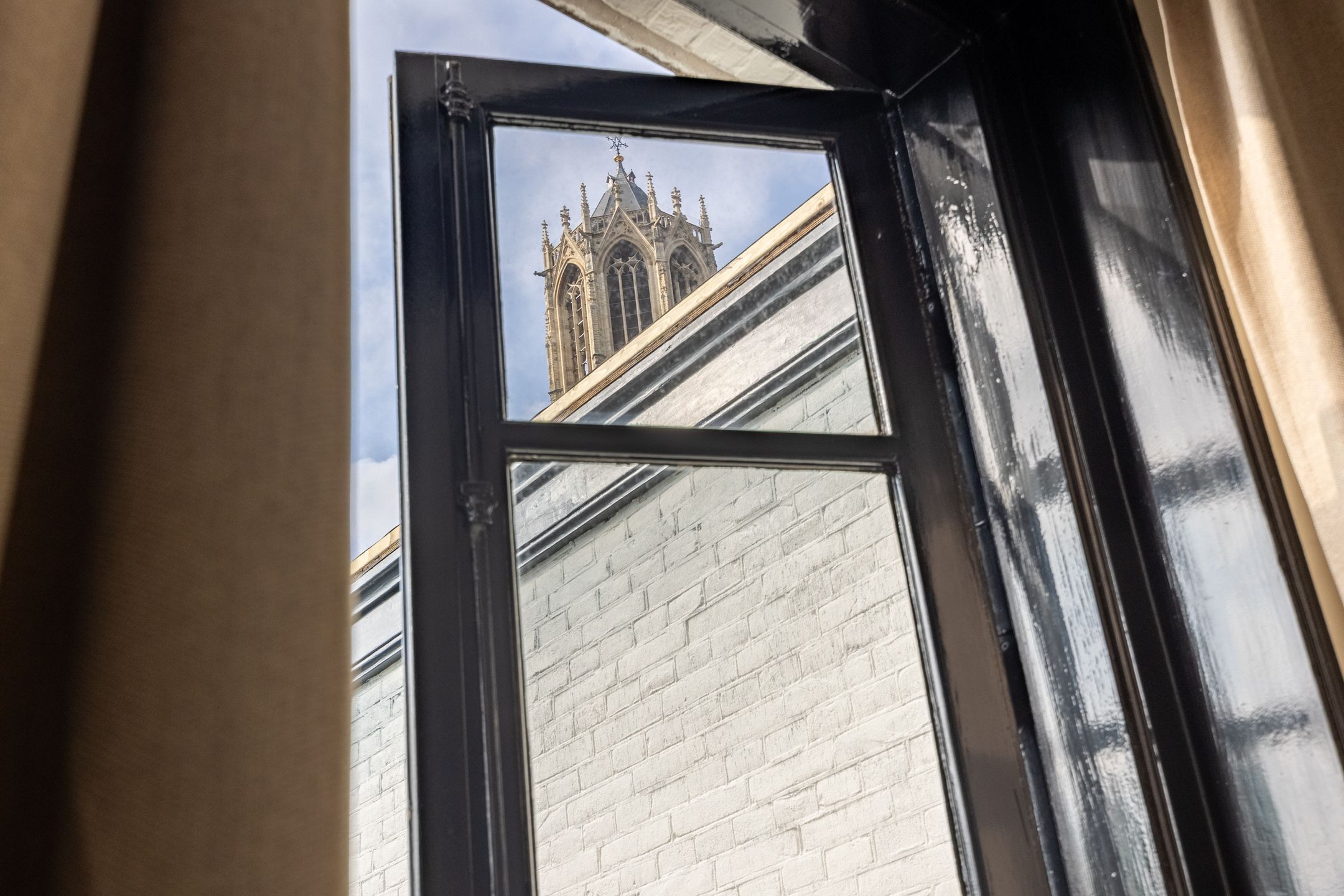 Foto 18 van Domstraat 9-C