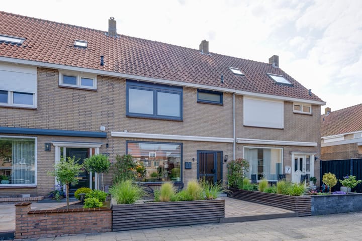 Foto 7 van Zilvermeeuwplantsoen 6