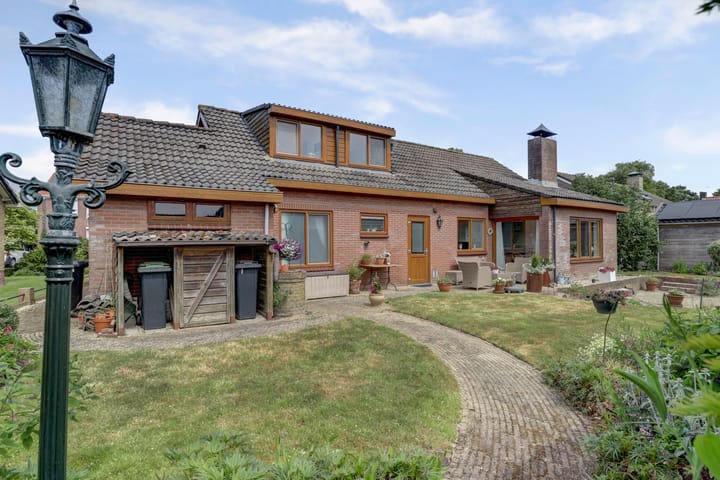 Foto 31 van Ds. van Wouwestraat 29