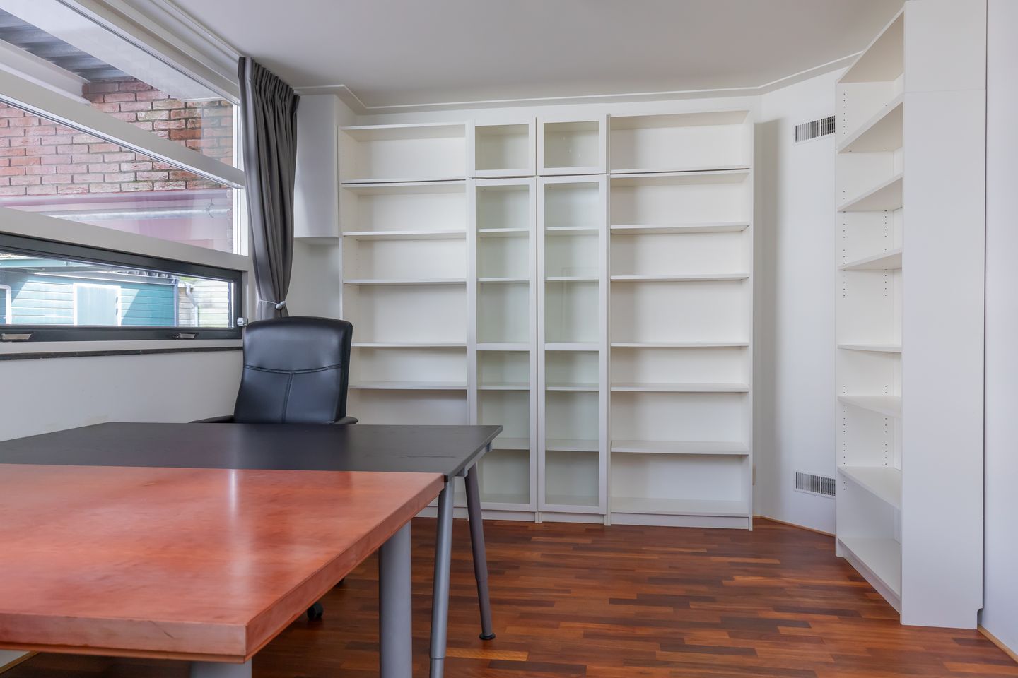 Photo 14 of Witte Herenstraat 25