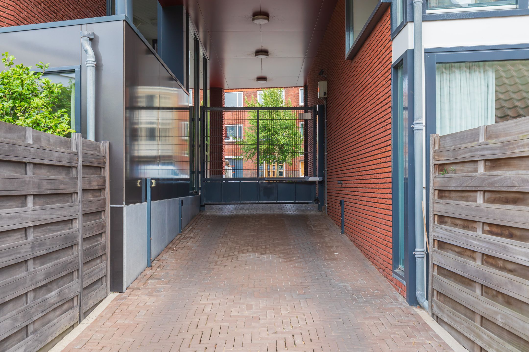 Photo 18 of Witte Herenstraat 25