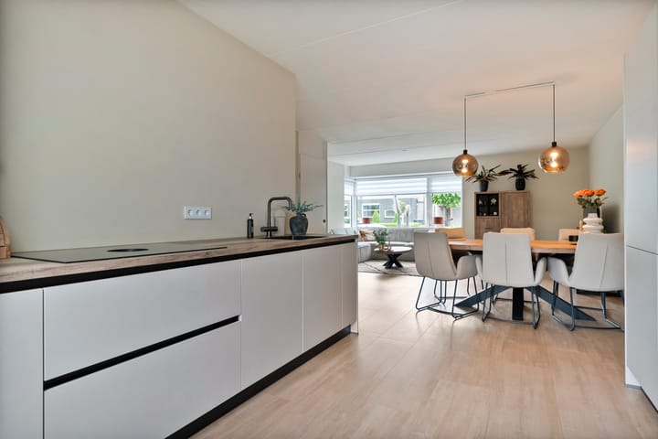 Foto 16 van Rhododendron 7