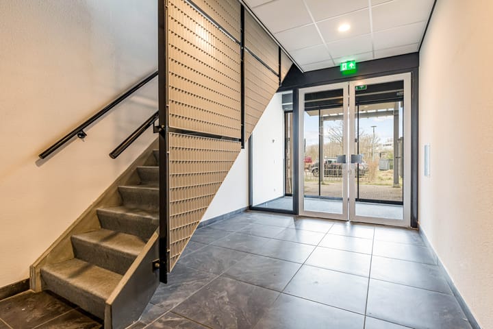 Foto 5 van Louis Armstrongweg 60-H