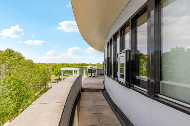 Foto 19 van Louis Armstrongweg 60-H