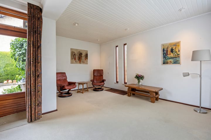 Photo 15 of Beukstraat 11