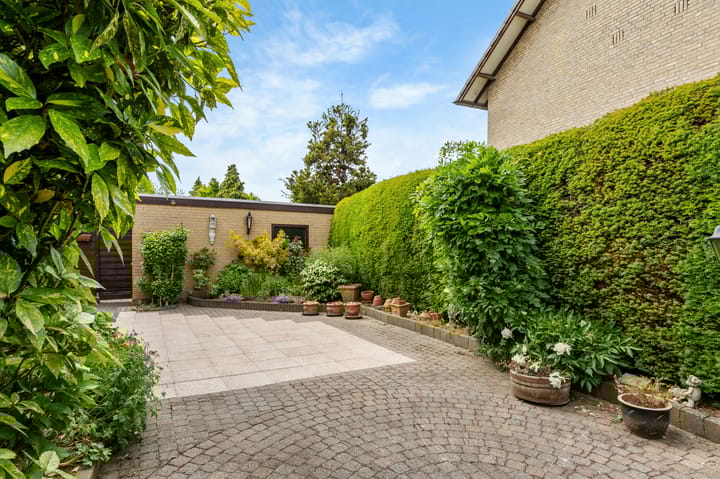 Photo 41 of Beukstraat 11