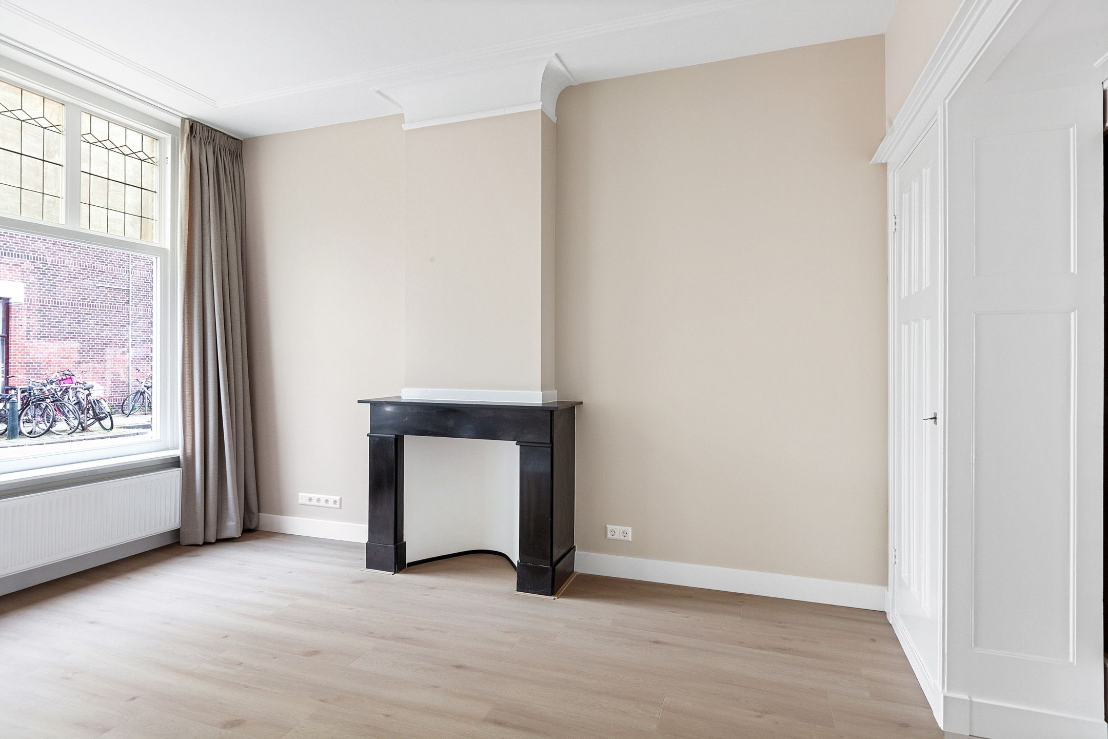 Foto 9 van Hendrik Zwaardecroonstraat 235