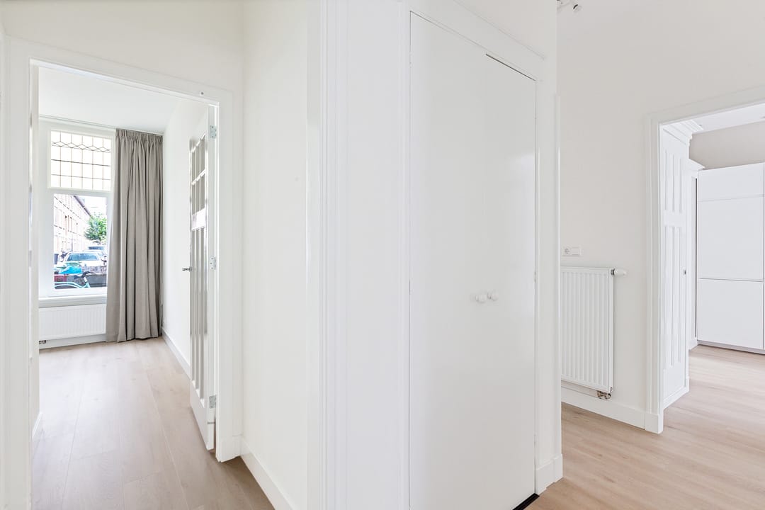 Foto 16 van Hendrik Zwaardecroonstraat 235