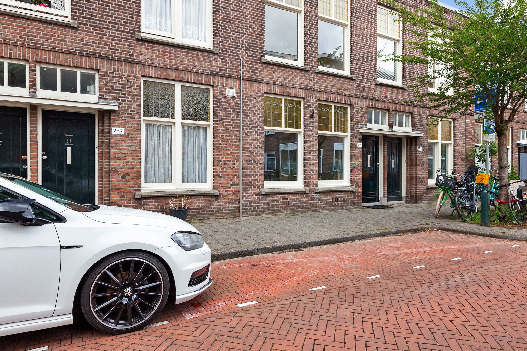Foto 33 van Hendrik Zwaardecroonstraat 235