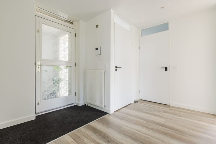 Foto 15 van West-Frieslandsingel 106