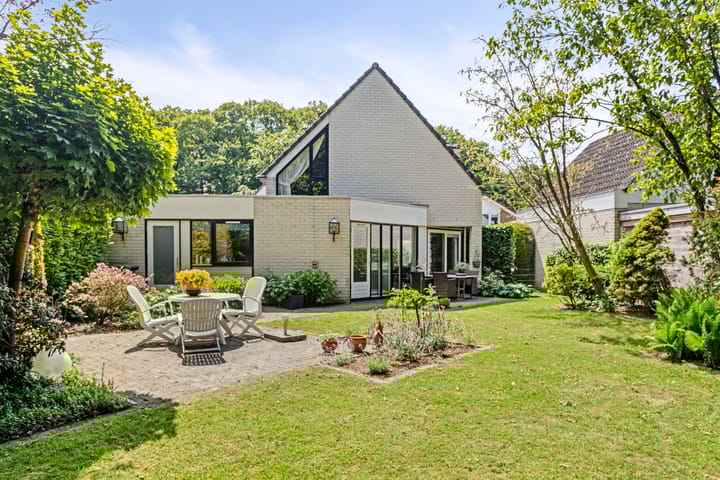 Foto 40 van Gezina van der Molenlanden 26