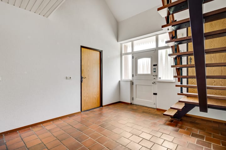 Foto 7 van Calderstraat 8