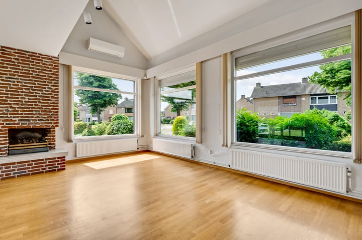 Foto 10 van Calderstraat 8