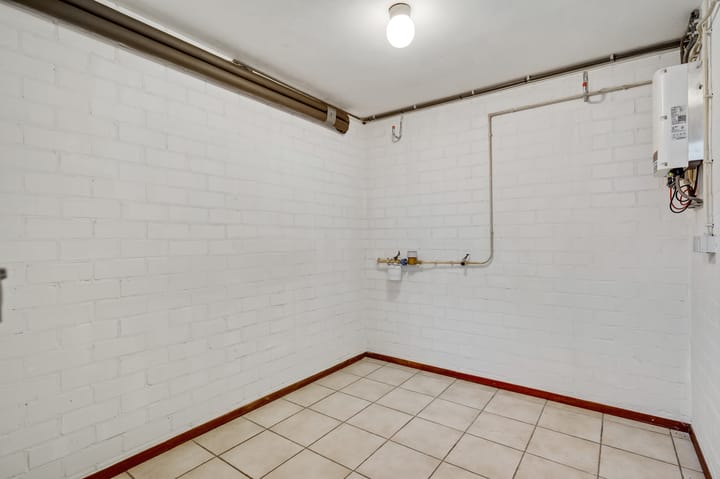 Foto 28 van Calderstraat 8