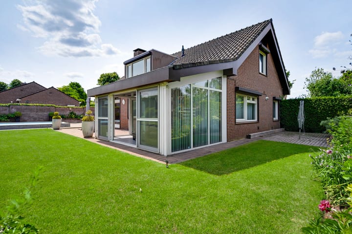 Foto 37 van Calderstraat 8