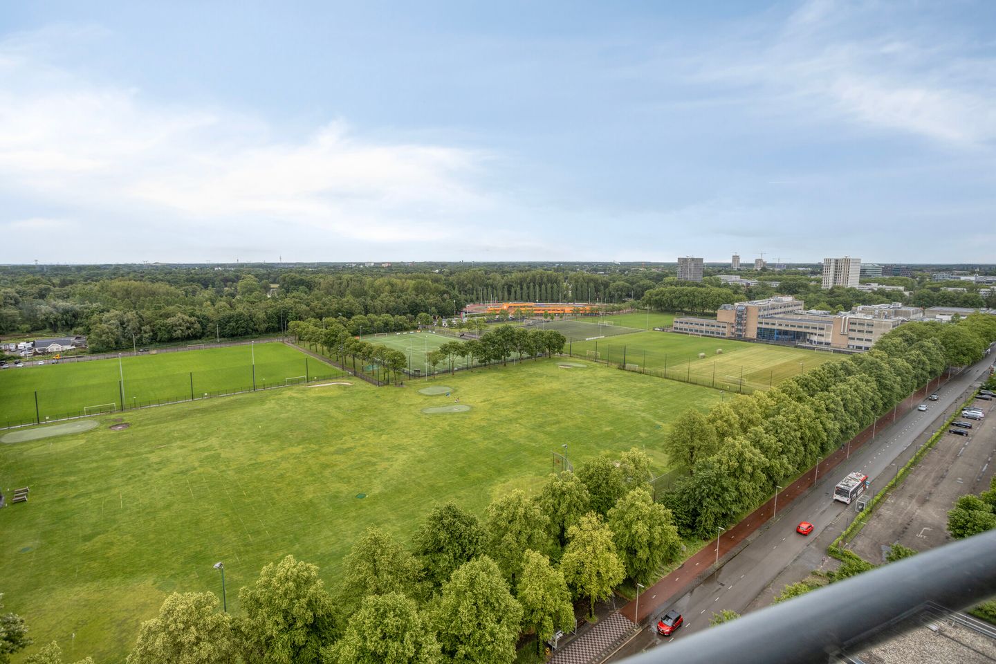 Photo 5 of Ds Theodor Fliednerstraat 223