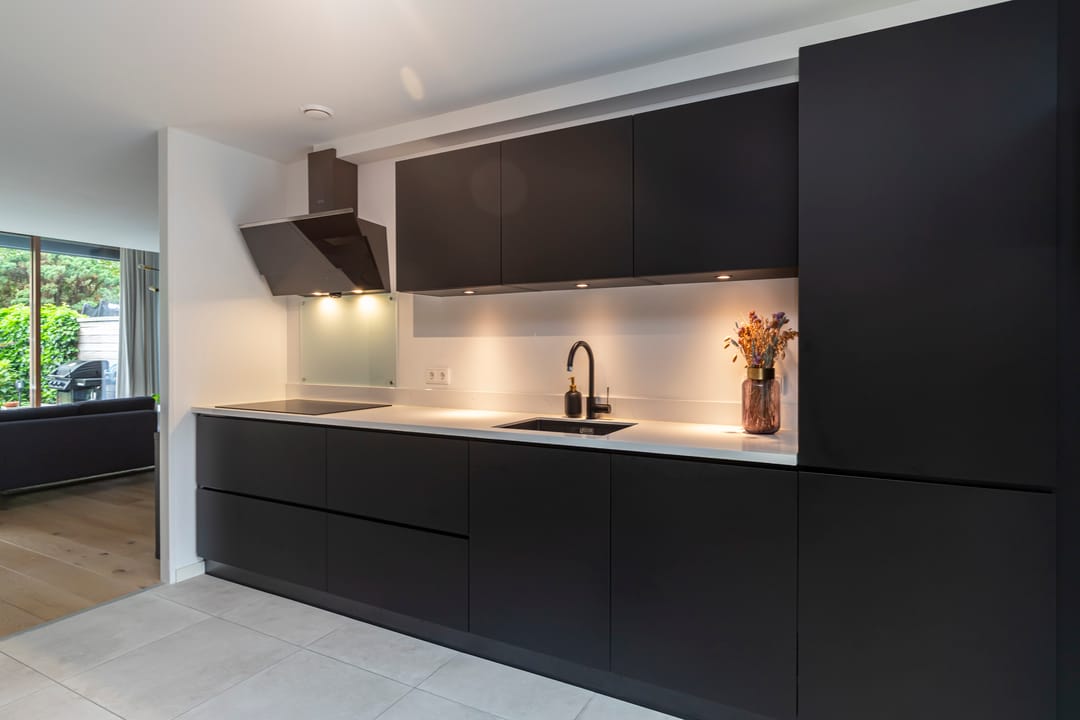 Photo 8 of Hongarenburg 166-C