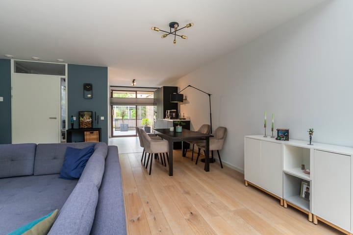 Foto 10 van Hongarenburg 166-C