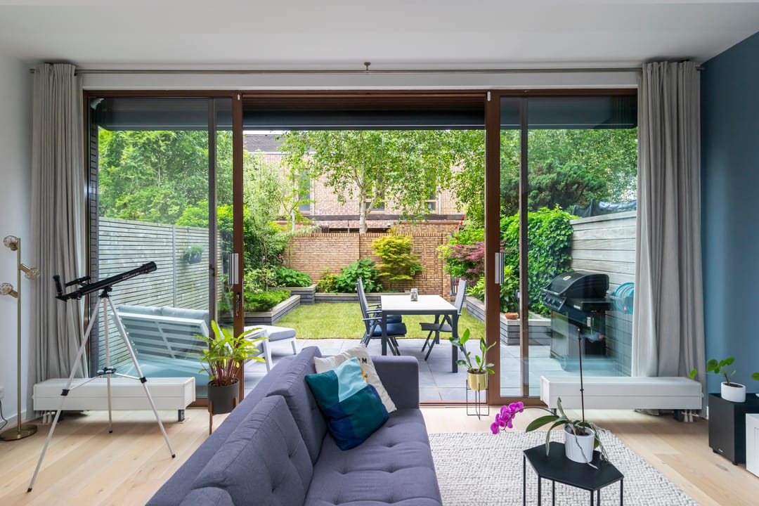 Photo 16 of Hongarenburg 166-C