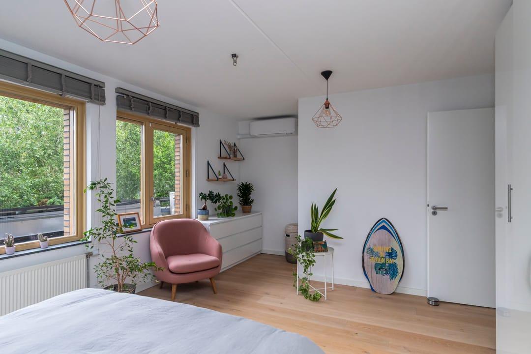 Photo 22 of Hongarenburg 166-C