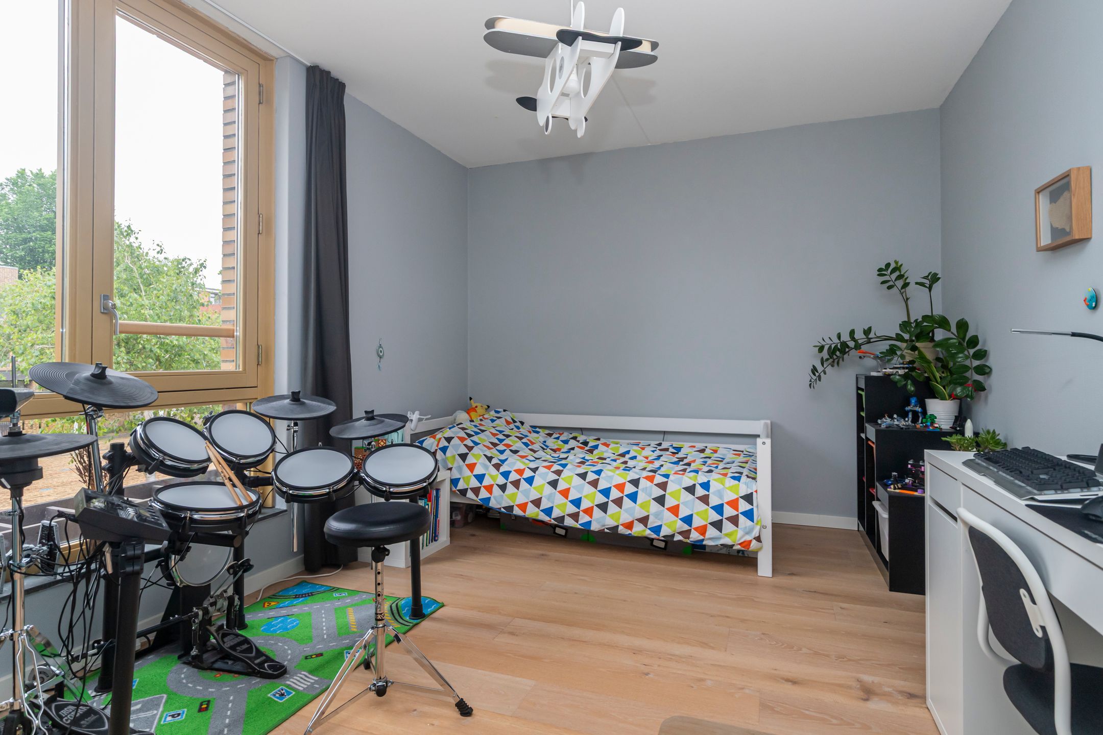 Photo 24 of Hongarenburg 166-C