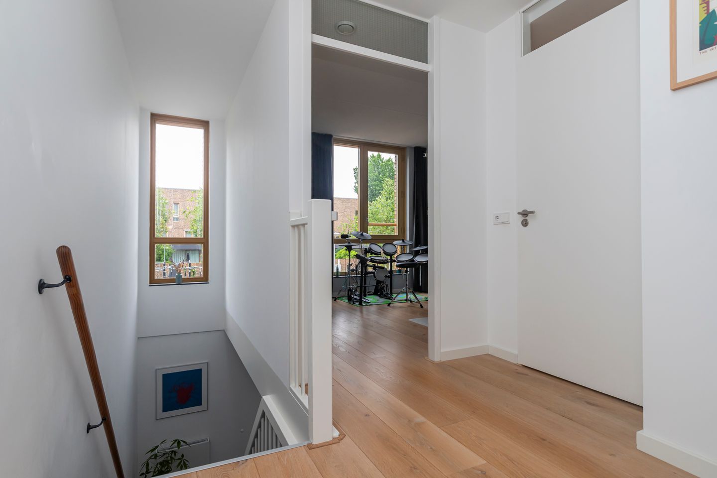 Photo 29 of Hongarenburg 166-C