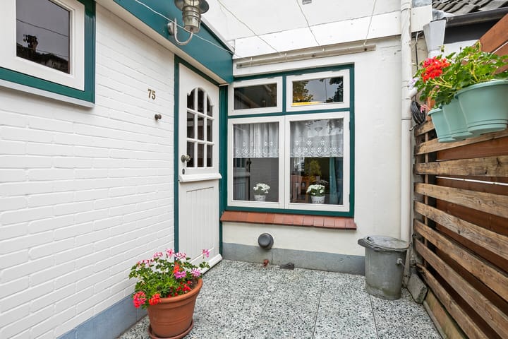 Foto 6 van Emmalaan 75